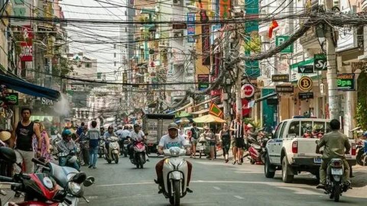 Hotspot Matrix và Shake It Off - bản lĩnh của thế hệ mới: không ngại “lắc” mình ra khỏi
